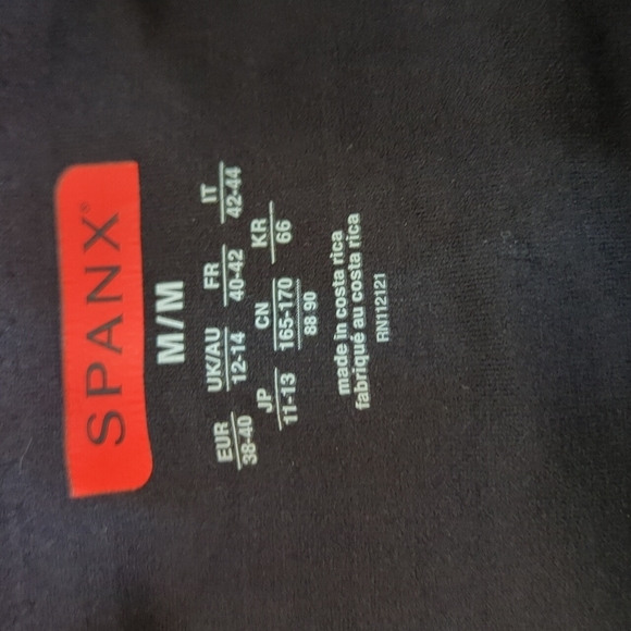 Spanx High Waisted Tummy Control Cropped Leggings Women’s Size Medium - Picture 7 of 10